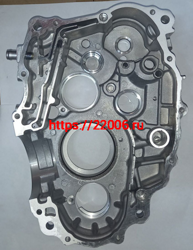 Картер левый 4Т ZS172FMM-5 PR250 (балансирный вал) Картер левый 4Т ZS172FMM-5 PR250 (балансирный вал)