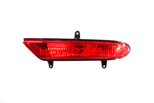 Фонарь противотуманный задний правый BREEZ (L4116400) Фонарь противотуманный задний правый BREEZ (L4116400)